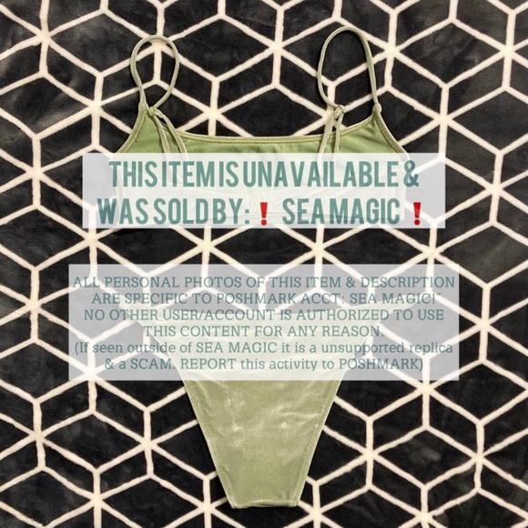 🌺 SOLD 🌺 Triangl Kiara Velvet Bikini Set - Picture 5 of 14